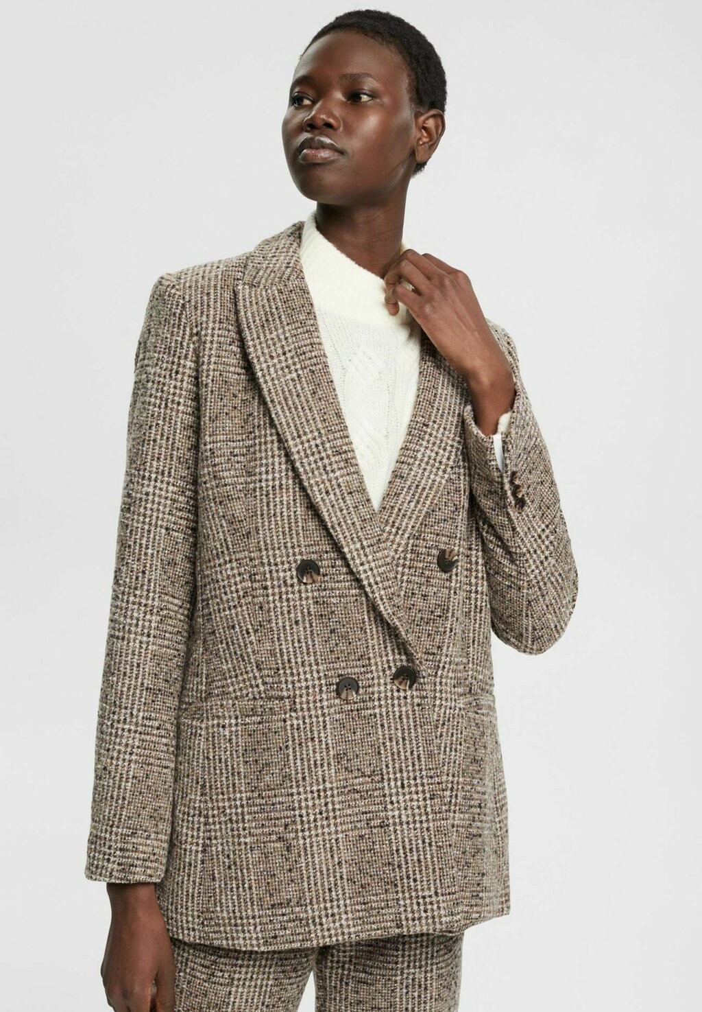 

Короткое пальто Esprit, бежевый