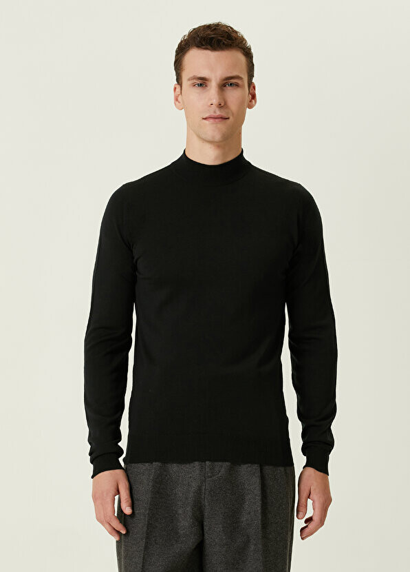 

Черный шерстяной свитер John Smedley