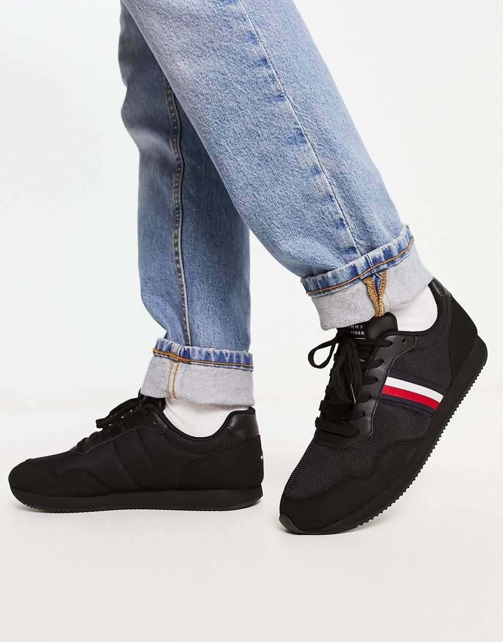 

Черные кроссовки Tommy Hilfiger, Черный