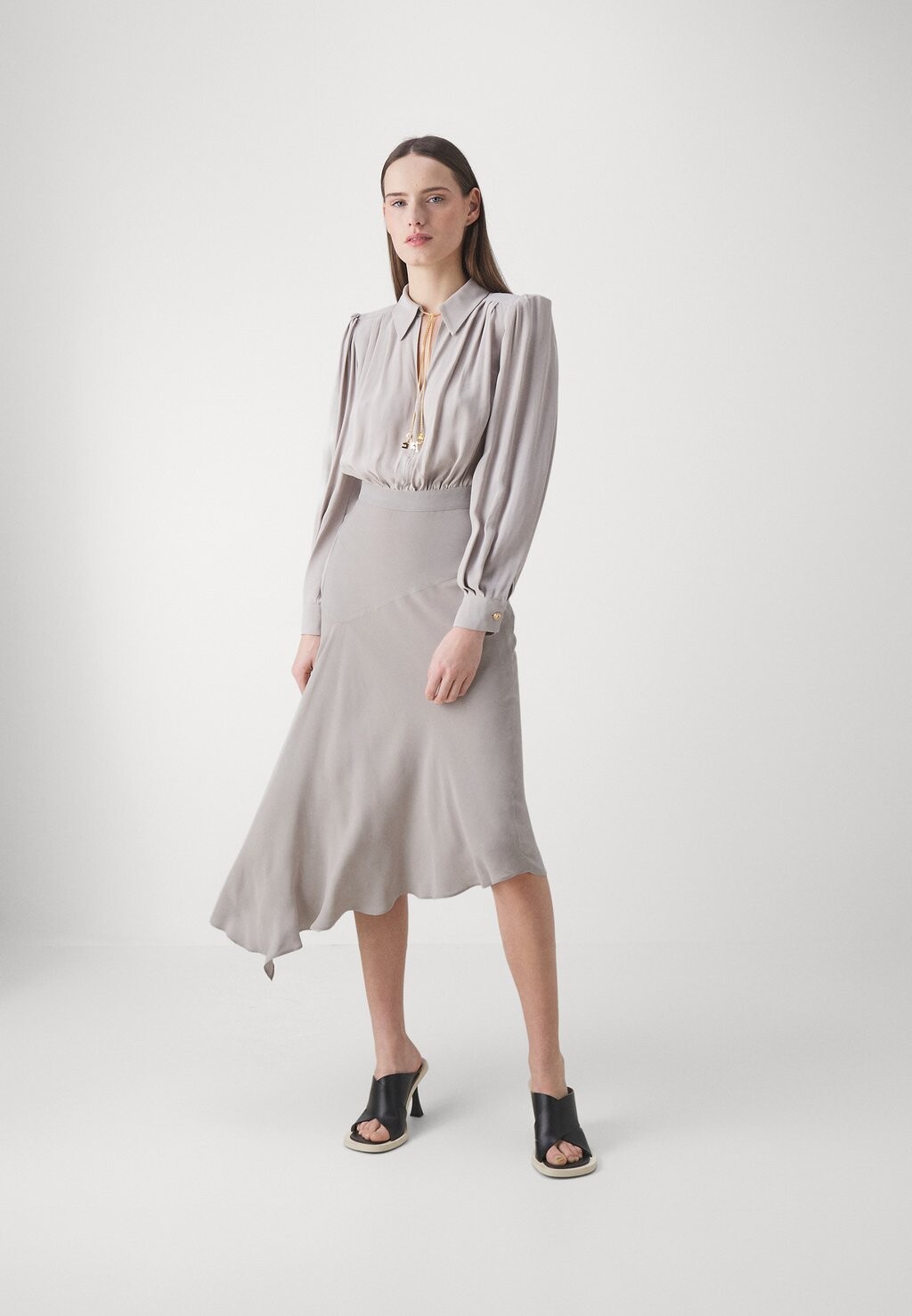 

Платье-рубашка Womens Dress Elisabetta Franchi, цвет perla