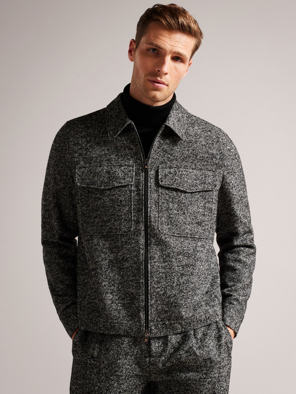 

Верхняя рубашка из смесовой шерсти Ted Baker Pabay, черная