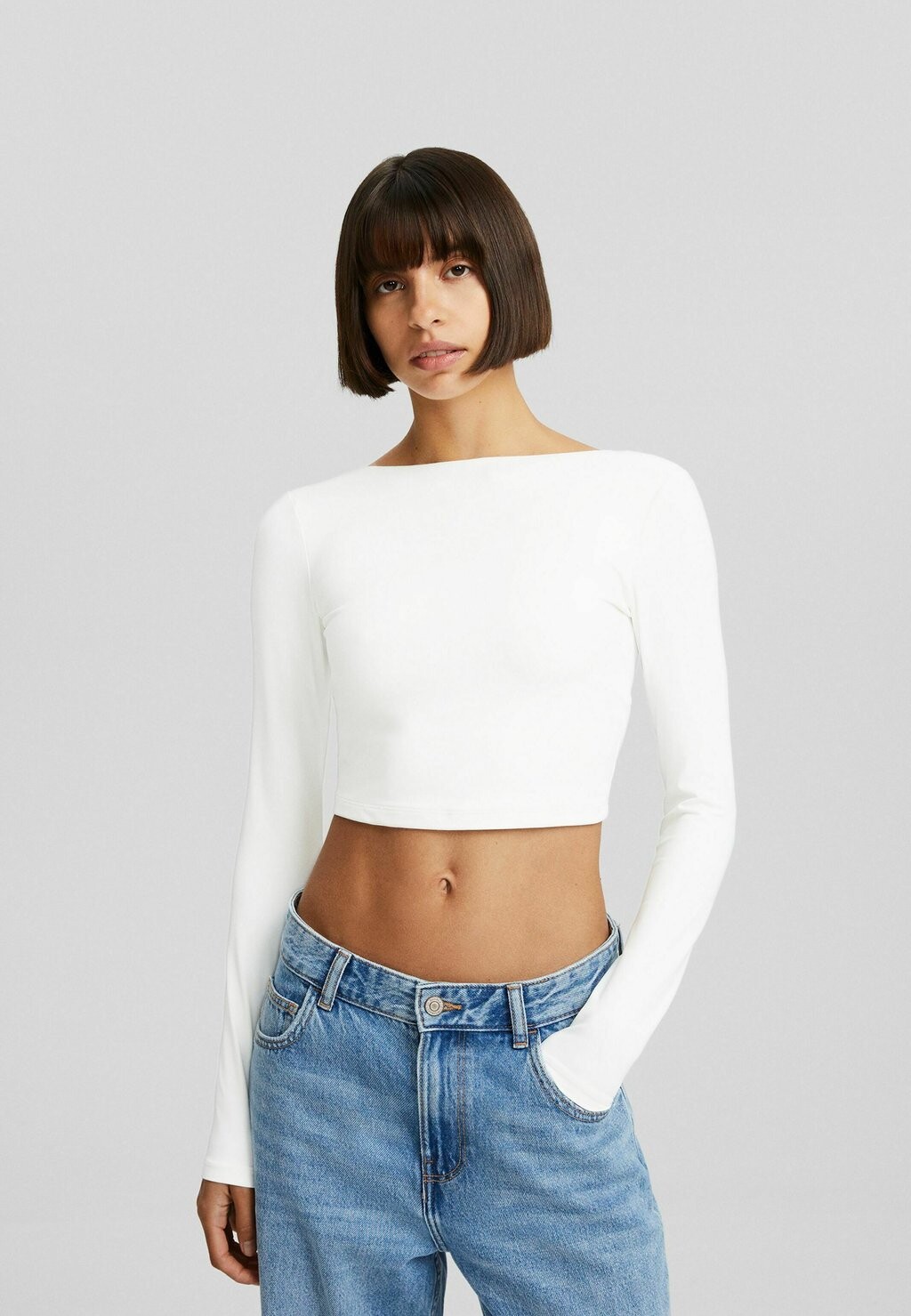 

Футболка с длинным рукавом Open Back Bershka, белый