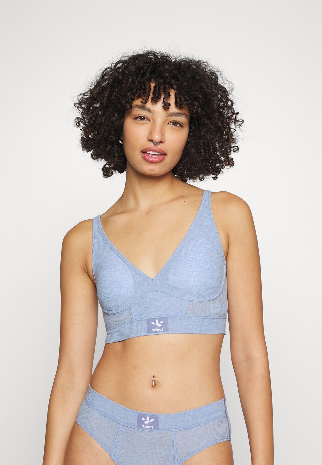

Бюстье adidas Originals