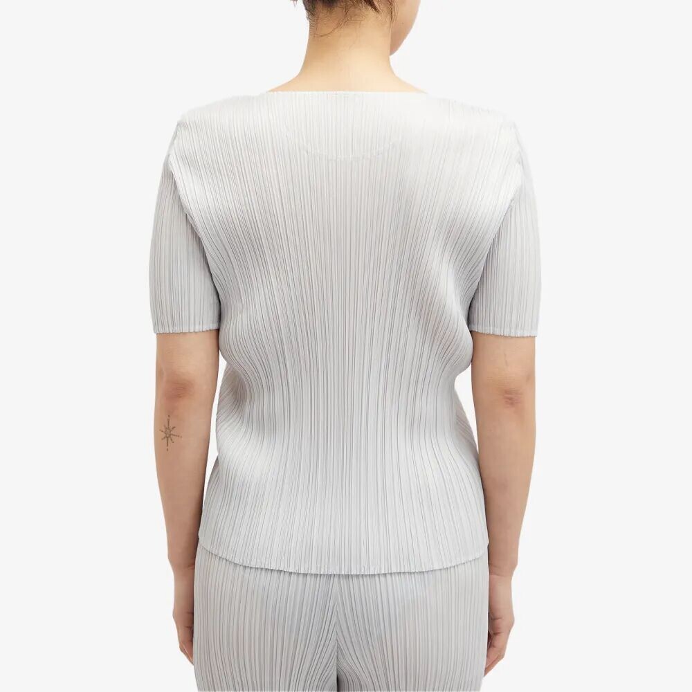

Pleats Please Issey Miyake Футболка Basics со складками, серый