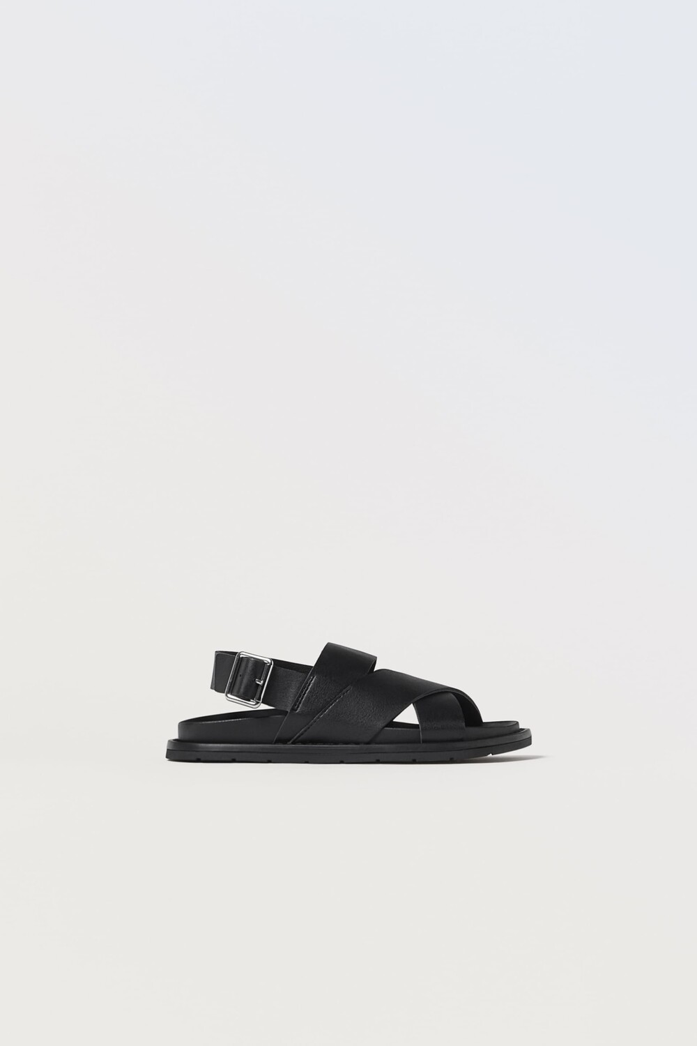 

Сандалии с перекрестными ремнями Zara, черный