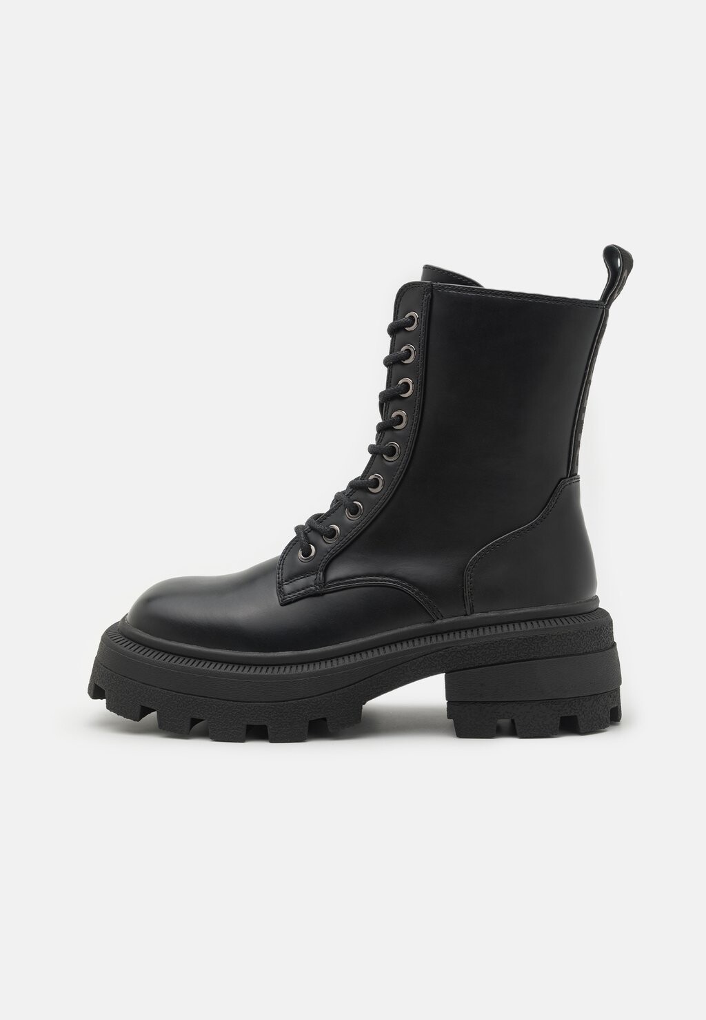 

Ботильоны на шнуровке NABU LACE UP MID Buffalo, черный