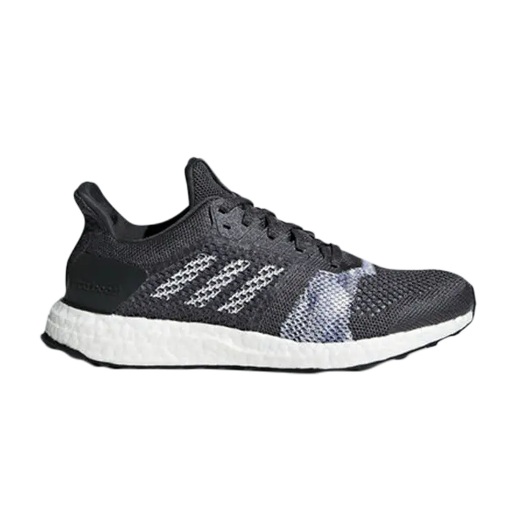 

Кроссовки Adidas Wmns UltraBoost ST, черный