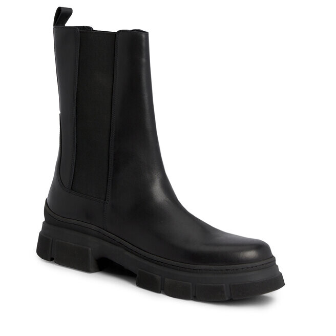 

Ботинки Tommy Hilfiger EssentialLeather Chelsea, черный