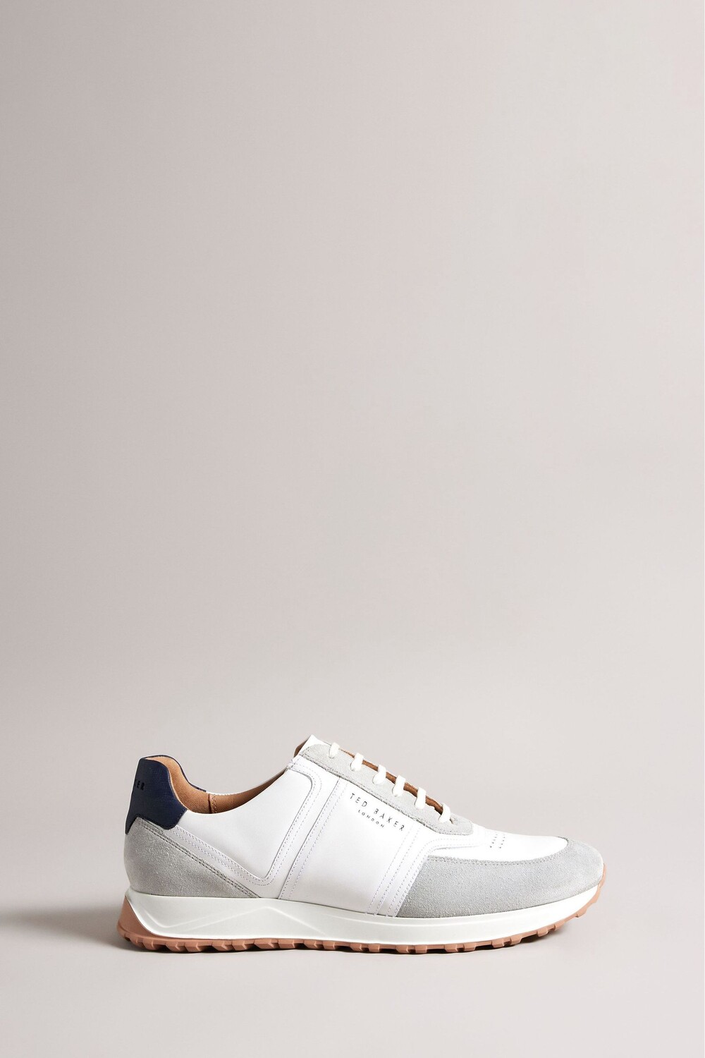 

Белые спортивные туфли Frayney из кожи и замши Ted Baker, белый