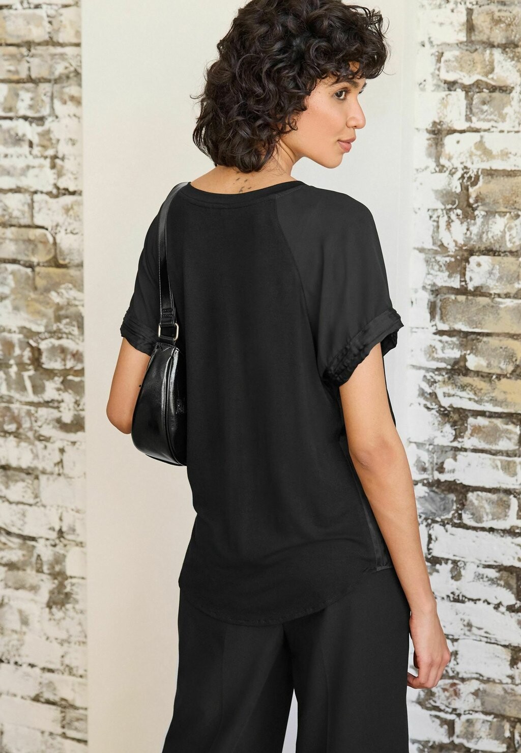 

Блуза PLISSÉ SHORT SLEEVE STANDARD Next, черный