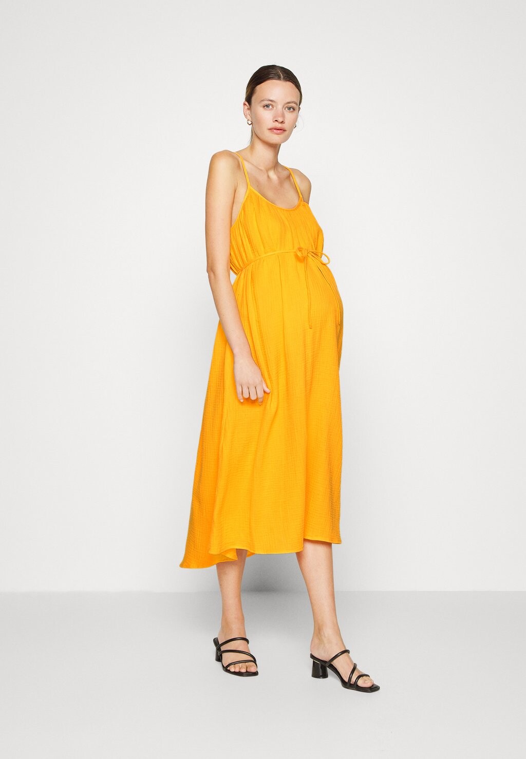 

Платье из трикотажа Vero Moda, желтый