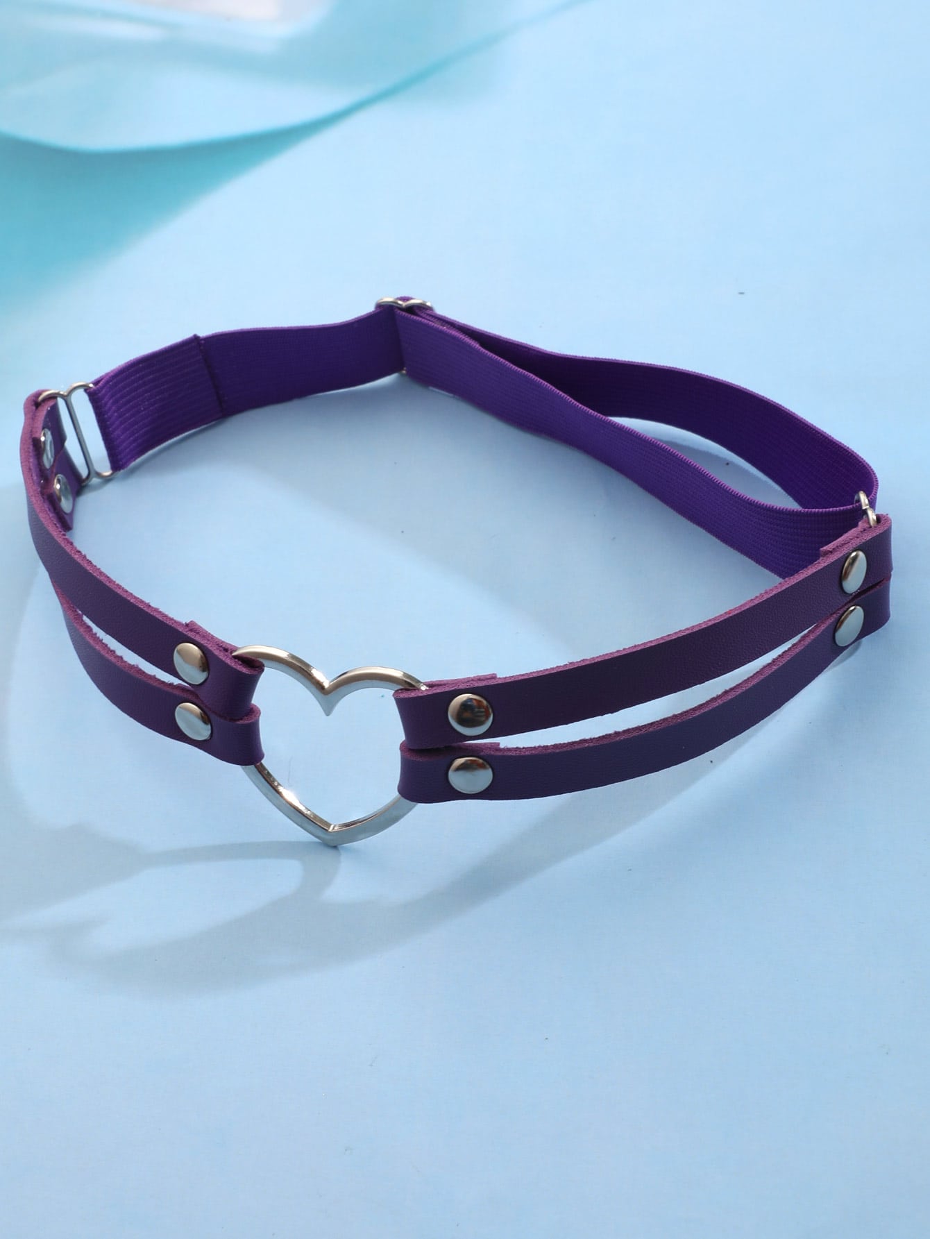цена ROMWE 1 шт. женский декор в форме сердца и шипов, фиолетовый