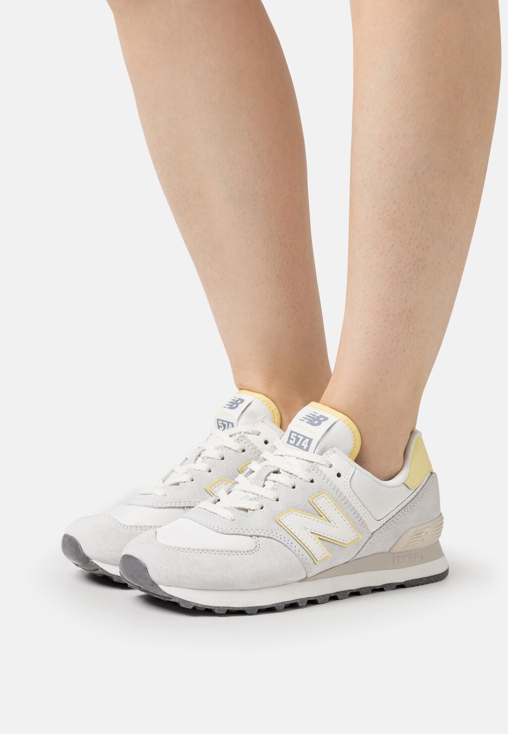 

Кроссовки New Balance Wl574, серое вещество