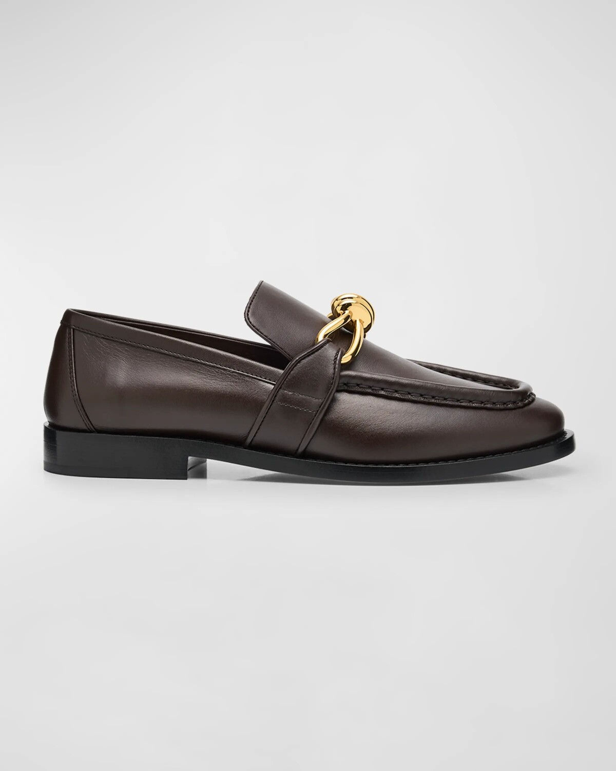

Кожаные лоферы Astere с металлизированным узлом Bottega Veneta, цвет Fondant