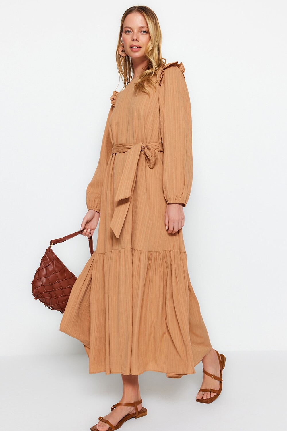 

Платье - Бежевый - А-силуэт Trendyol Modest, бежевый