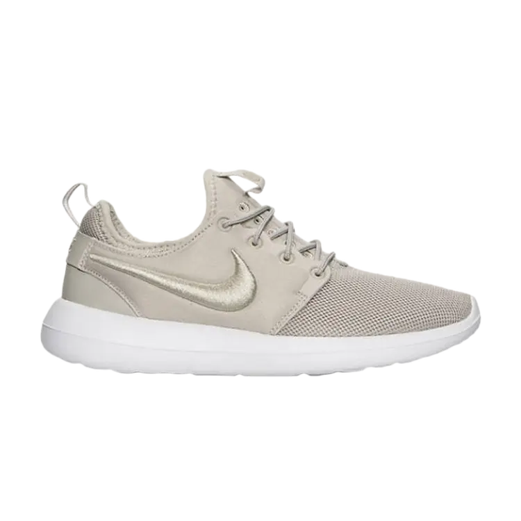 

Кроссовки Nike Wmns Roshe Two BR 'Pale Grey', серый
