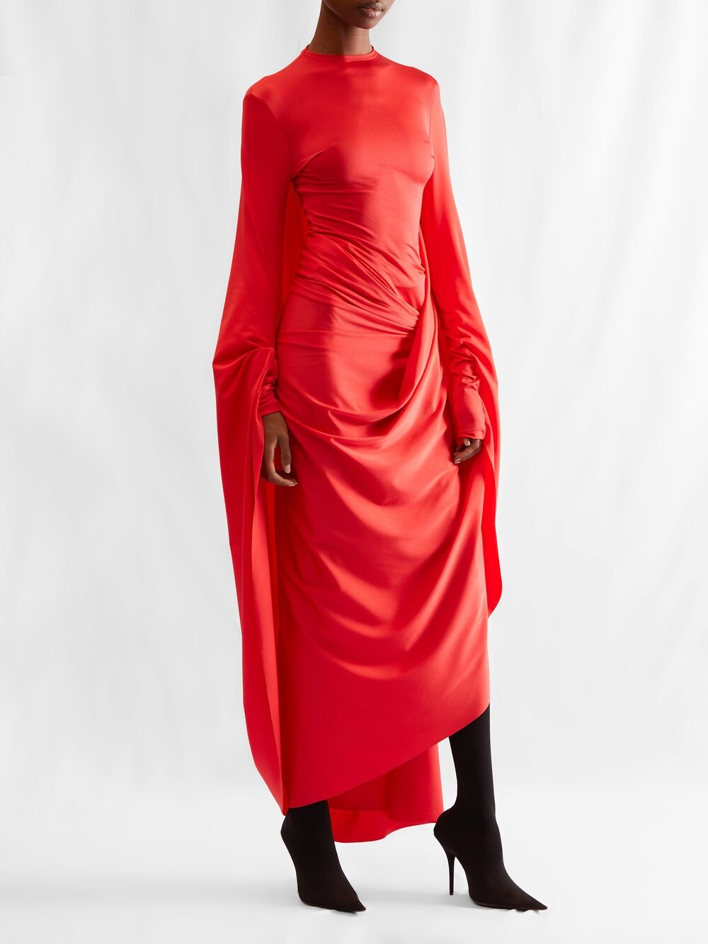 

Платье из крепа с асимметричным подолом и драпировкой Balenciaga, красный