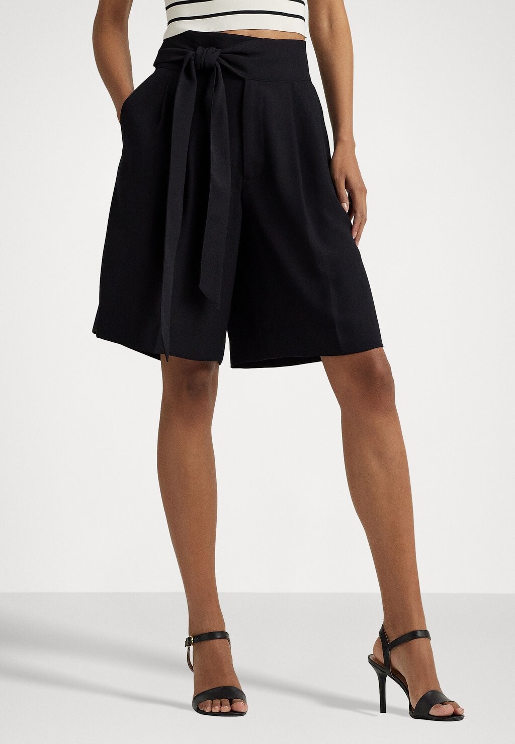 

Шорты YDAMNA Lauren Ralph Lauren, черный