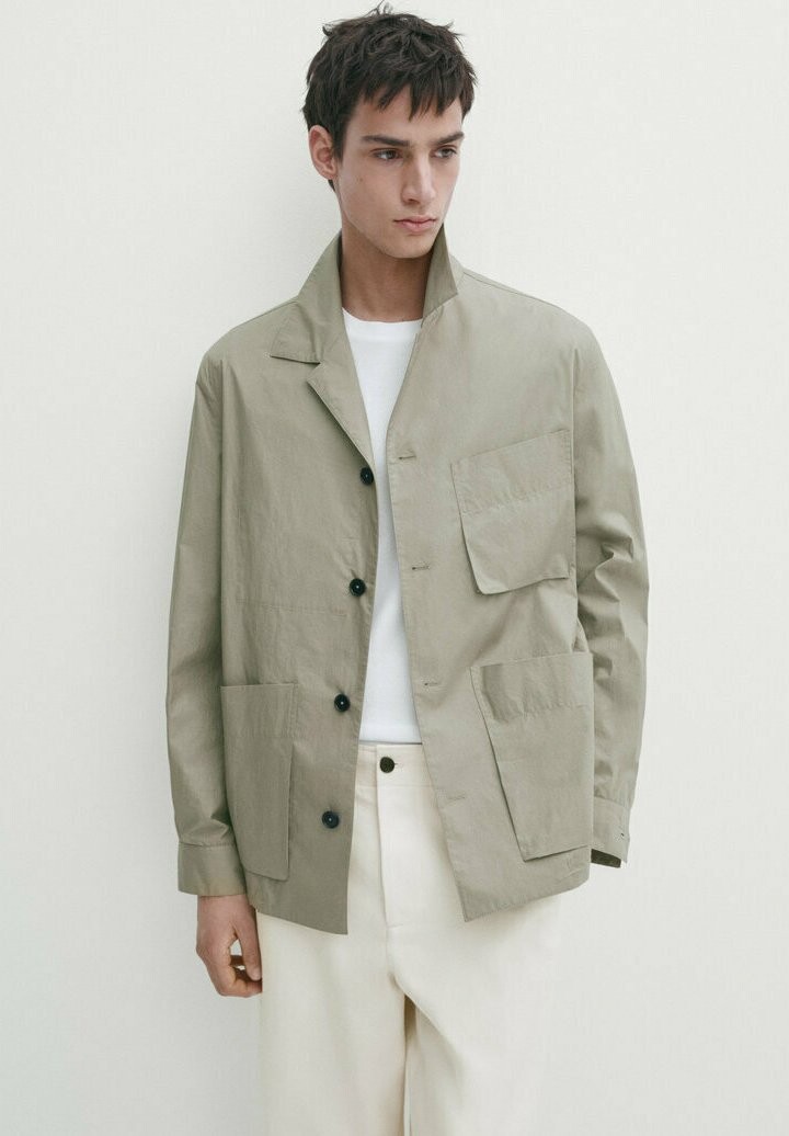 

Легкая куртка STUDIO Massimo Dutti, цвет light grey