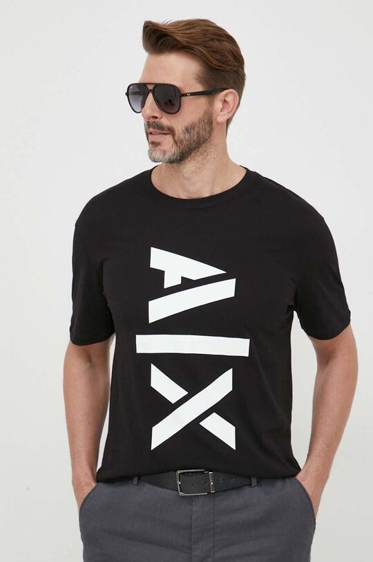 

Хлопковая футболка Armani Exchange, черный