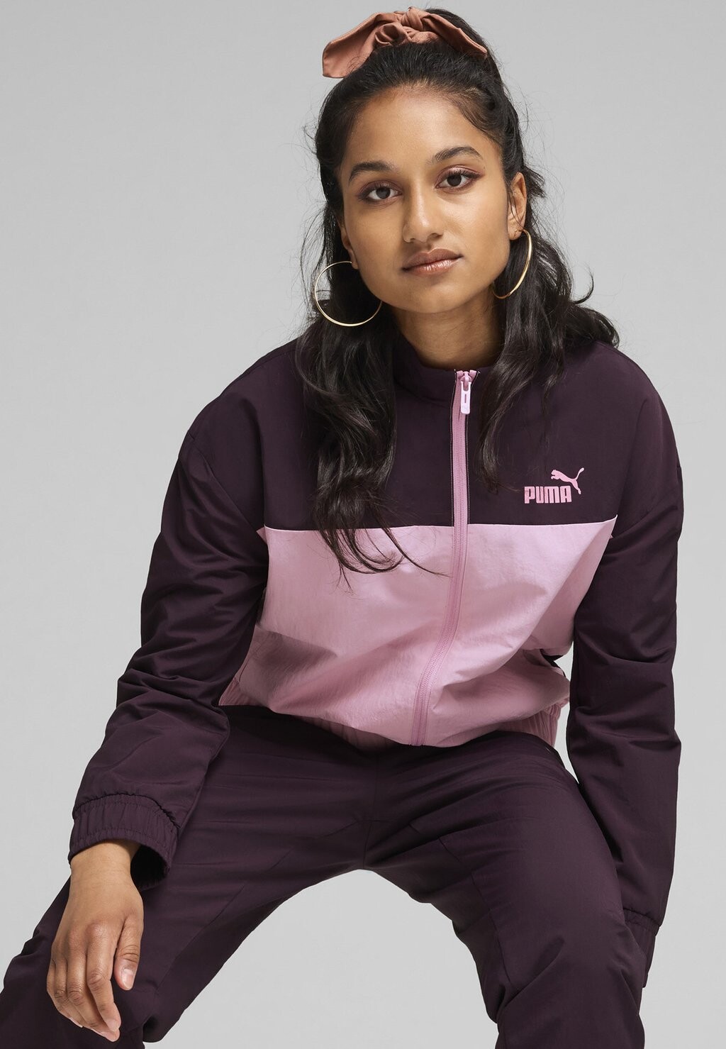 

Спортивный костюм Puma, фиолетовый