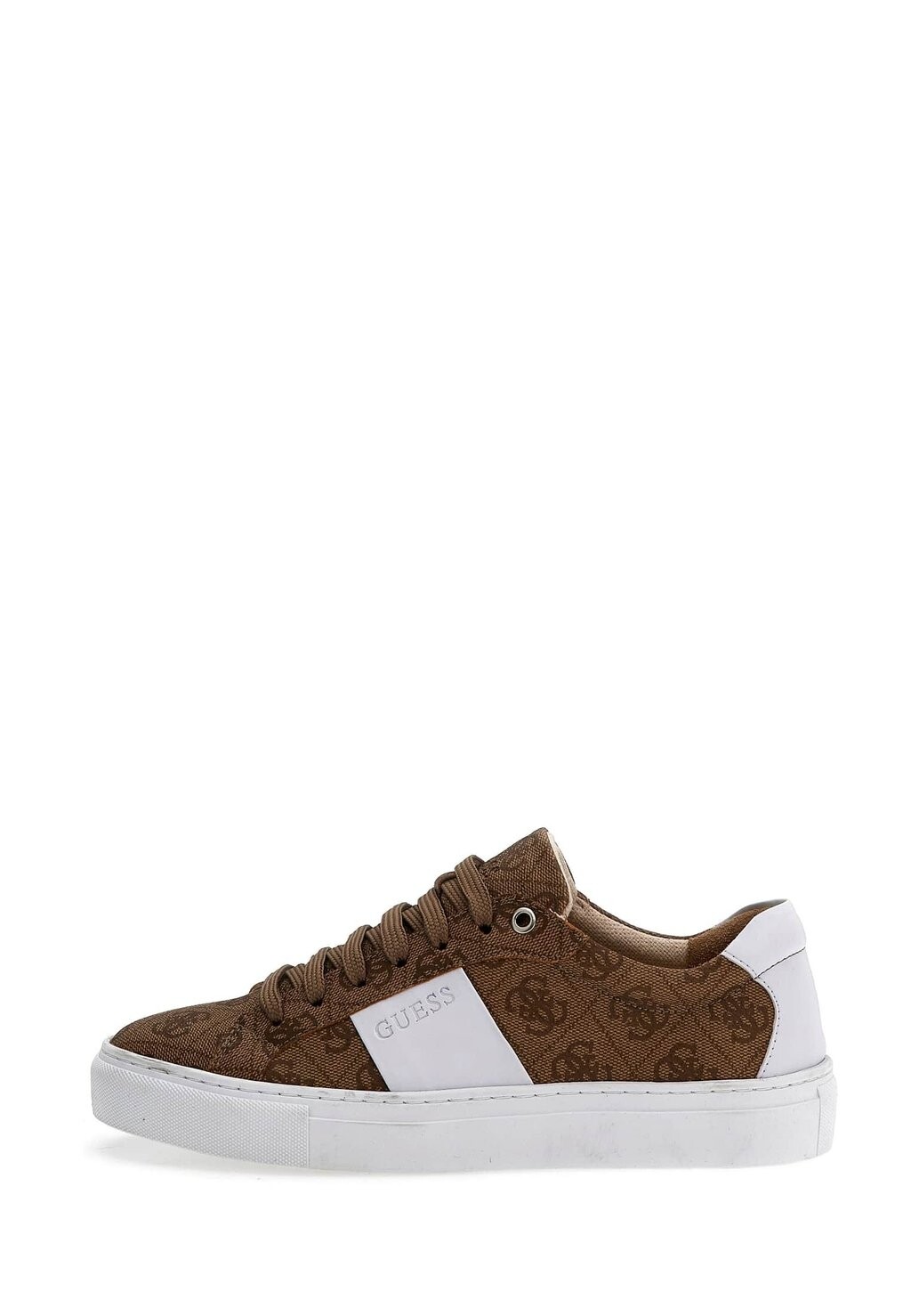 

Кроссовки Guess
