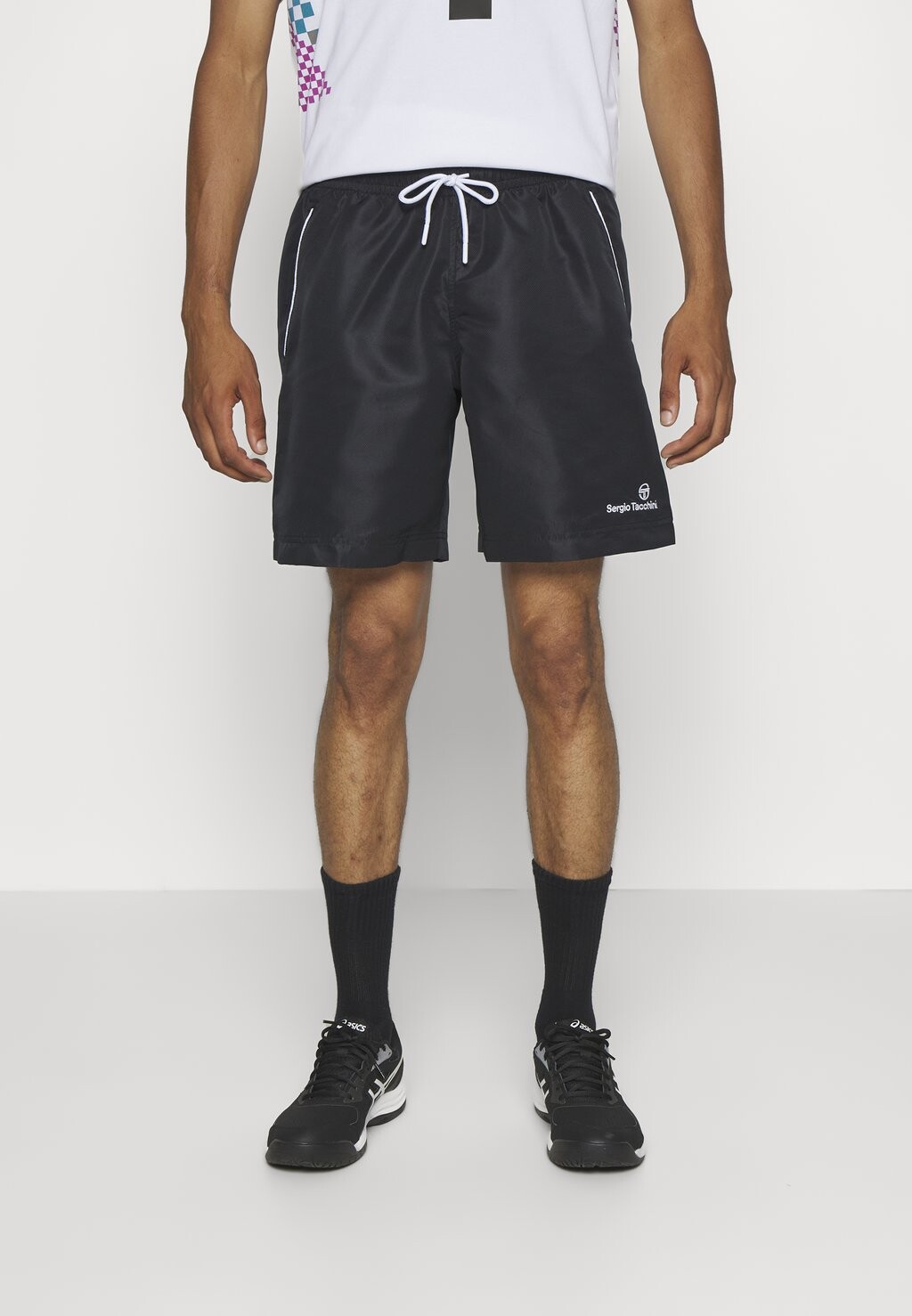 

Спортивные шорты Sergio Tacchini