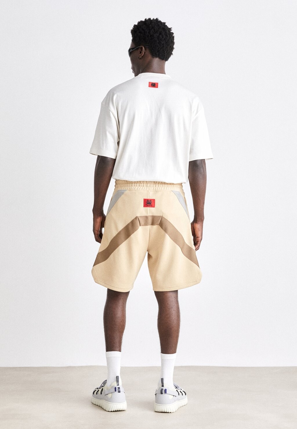 

Тренировочный низ DISHORT HUGO, цвет Light Beige