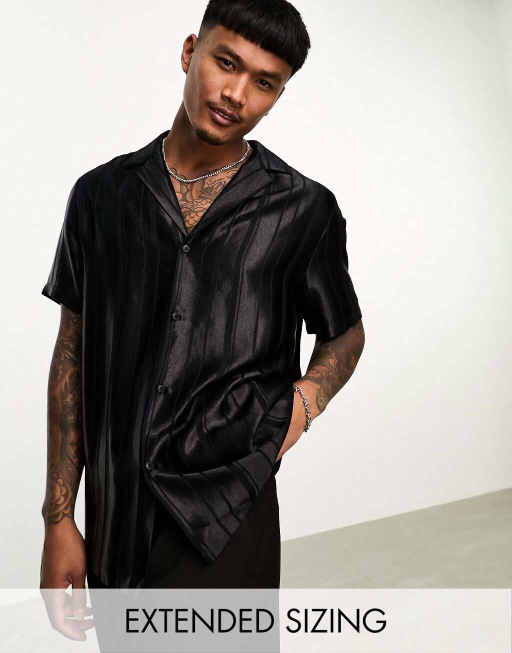 

Черная жаккардовая рубашка в непринужденную полоску ASOS DESIGN