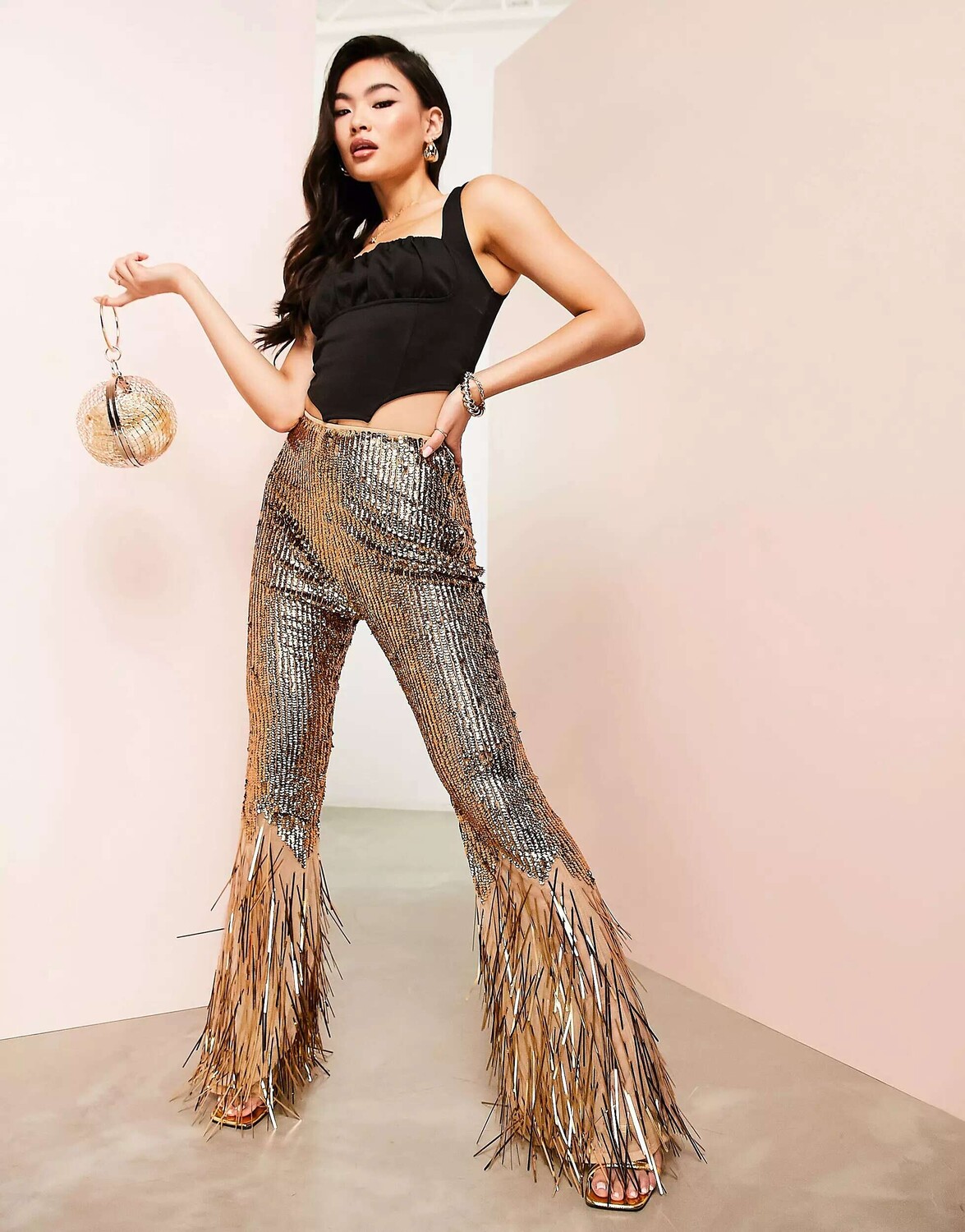 

Коричневые брюки цвета омбре с украшением и кисточками ASOS LUXE, Коричневый