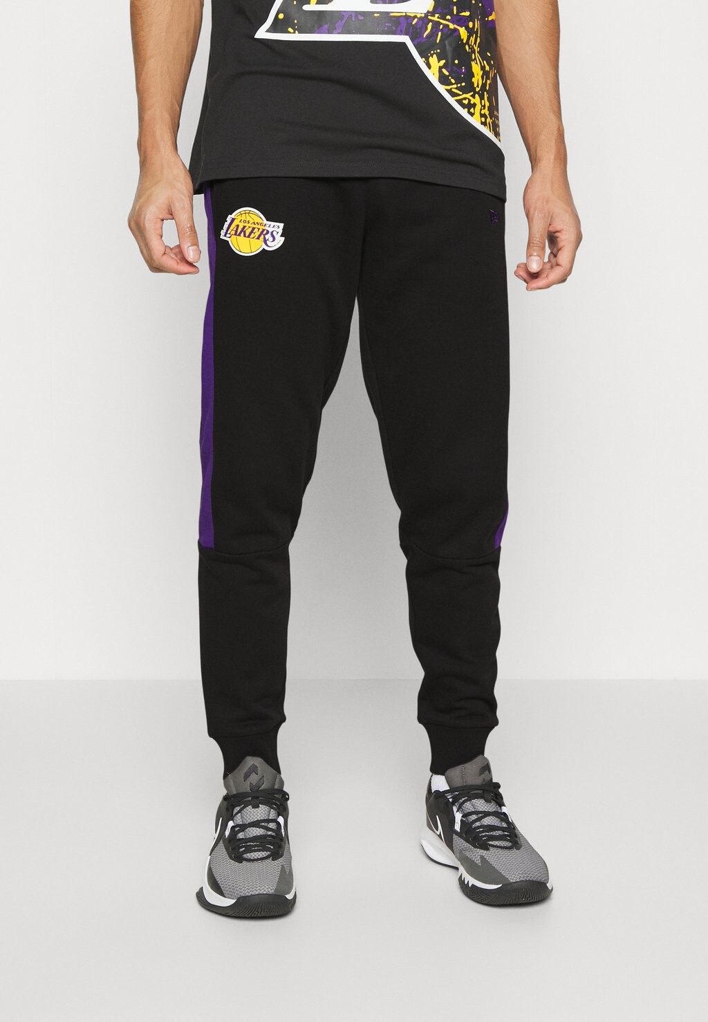 

Спортивные брюки New Era