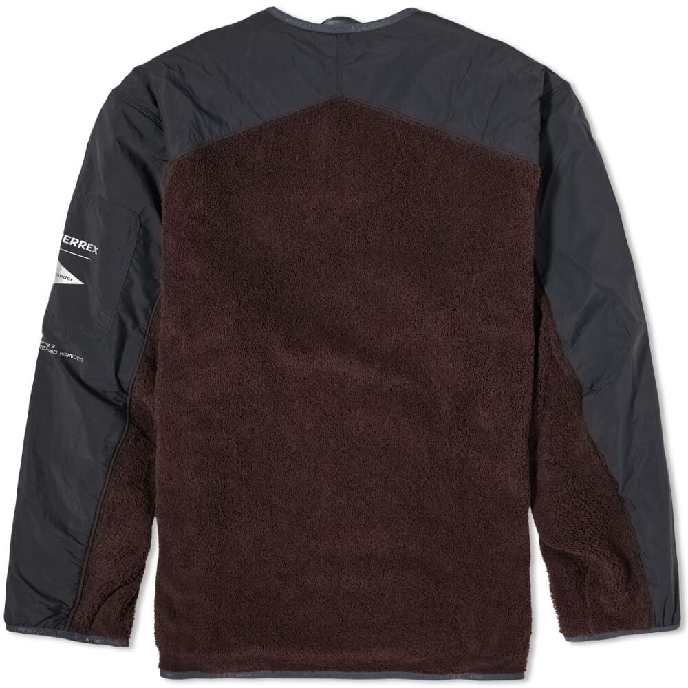 

Футболка Adidas x и Wander Midlayer