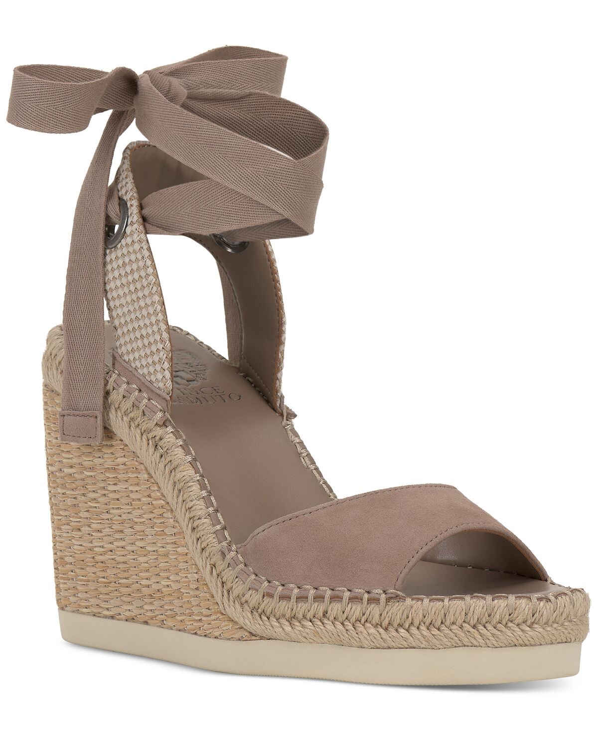 

Женские босоножки Bendsen на танкетке с запахом щиколотки Vince Camuto