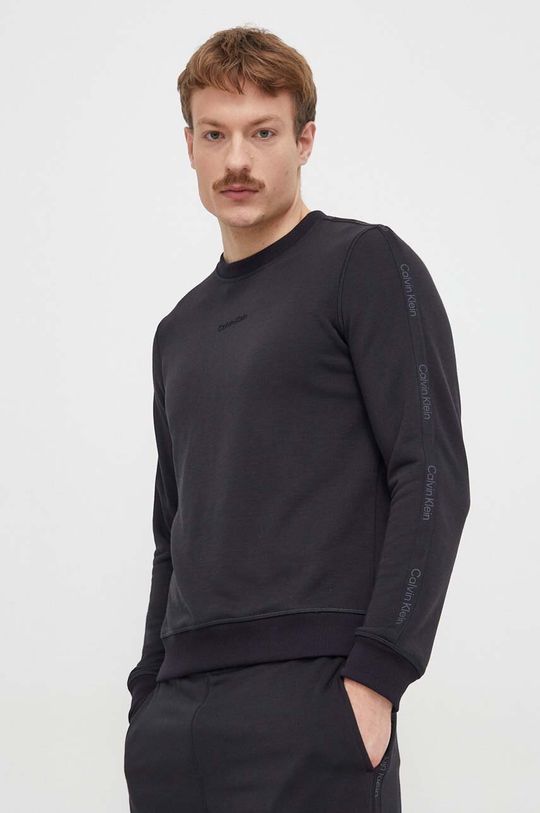 Треккинговая футболка Calvin Klein Performance, черный толстовка calvin klein performance размер m голубой