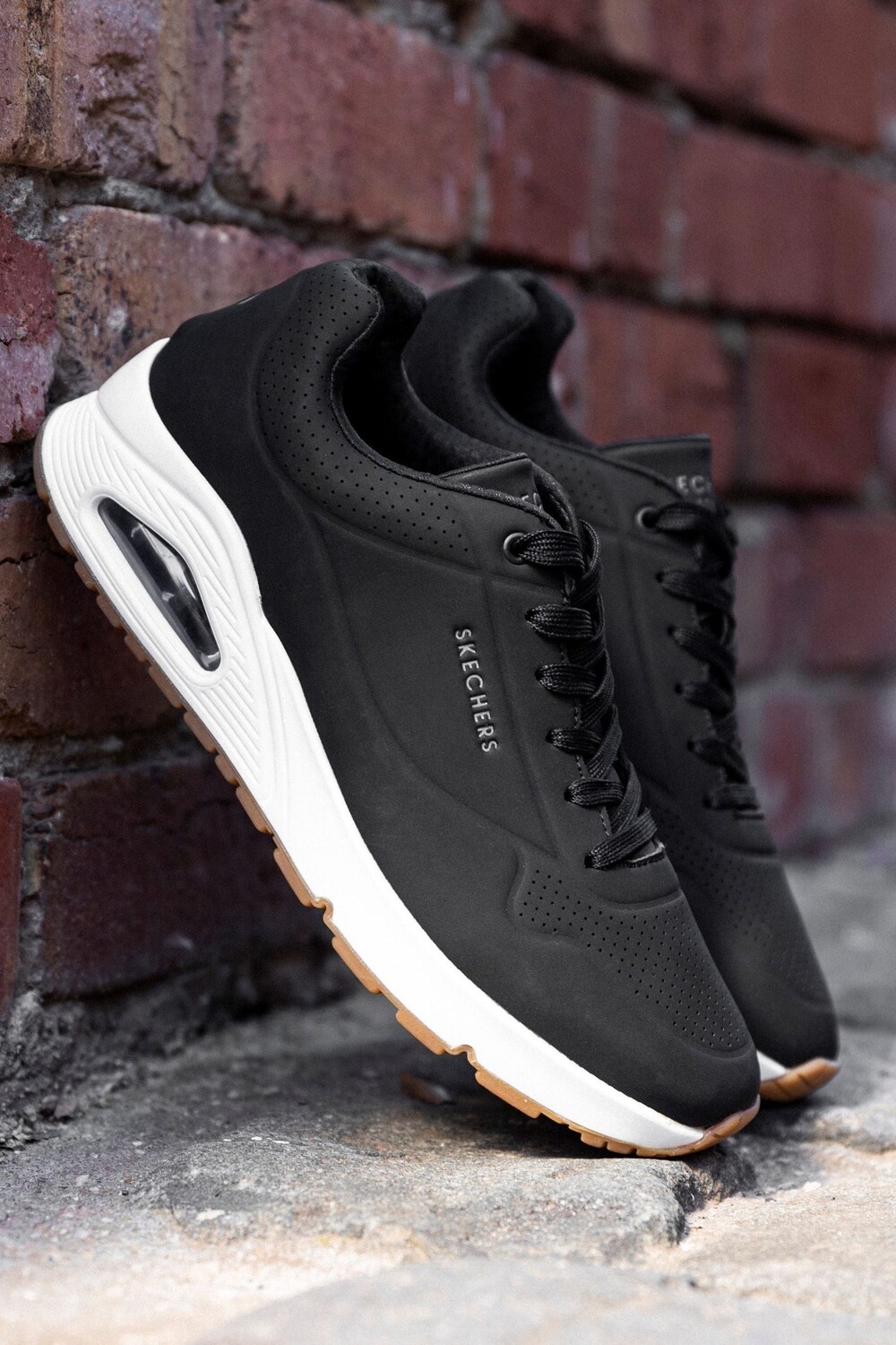 

Спортивная обувь Uno Stand on Air Skechers, черный