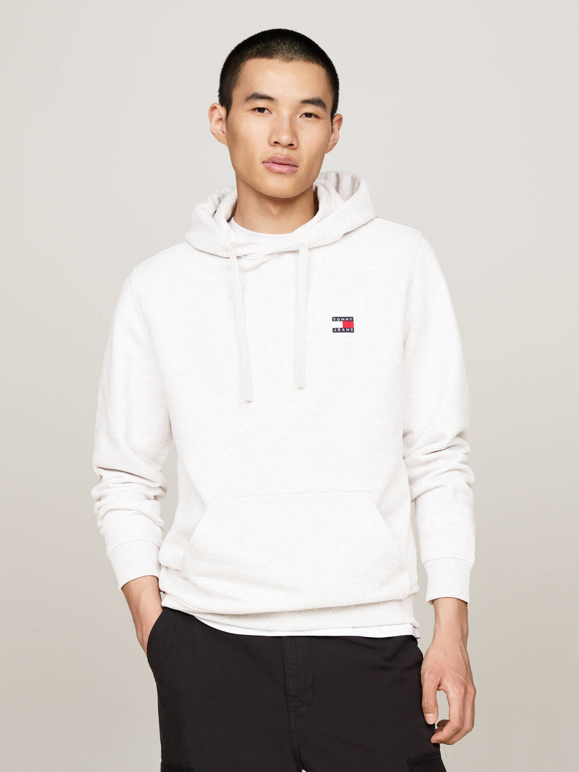 

Толстовка Tommy Jeans Regular Fit, белый