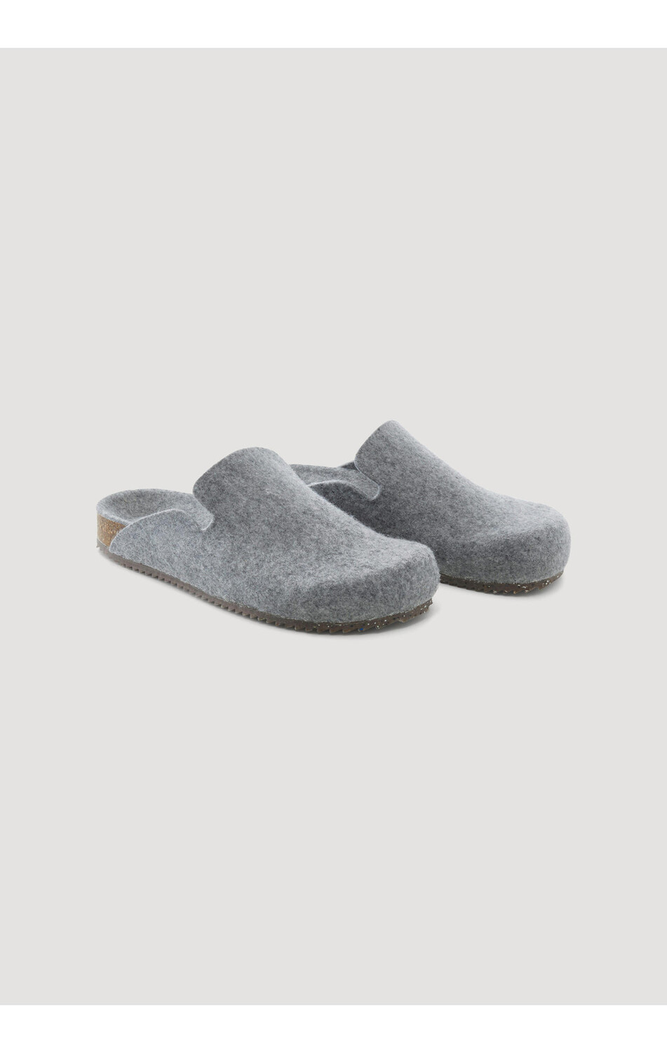 

Тапочки Hessnatur Clogs, светло-серый