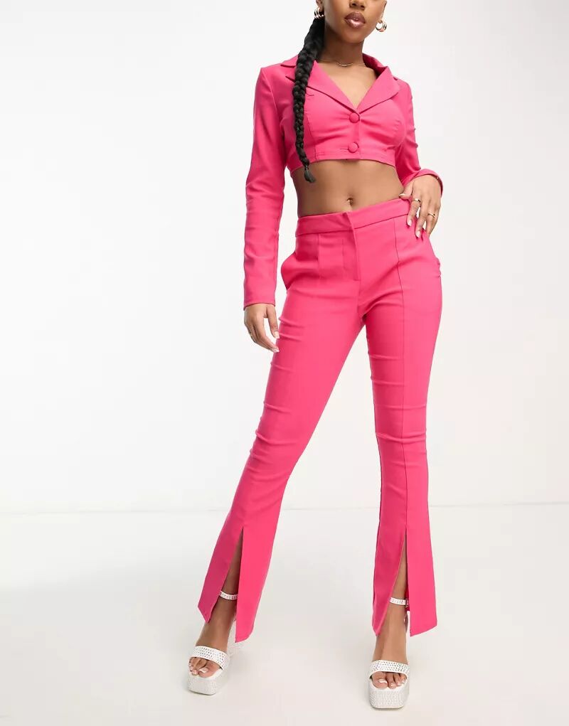 Ярко-розовые расклешенные брюки из бенгалина с разрезом на подоле Miss Selfridge