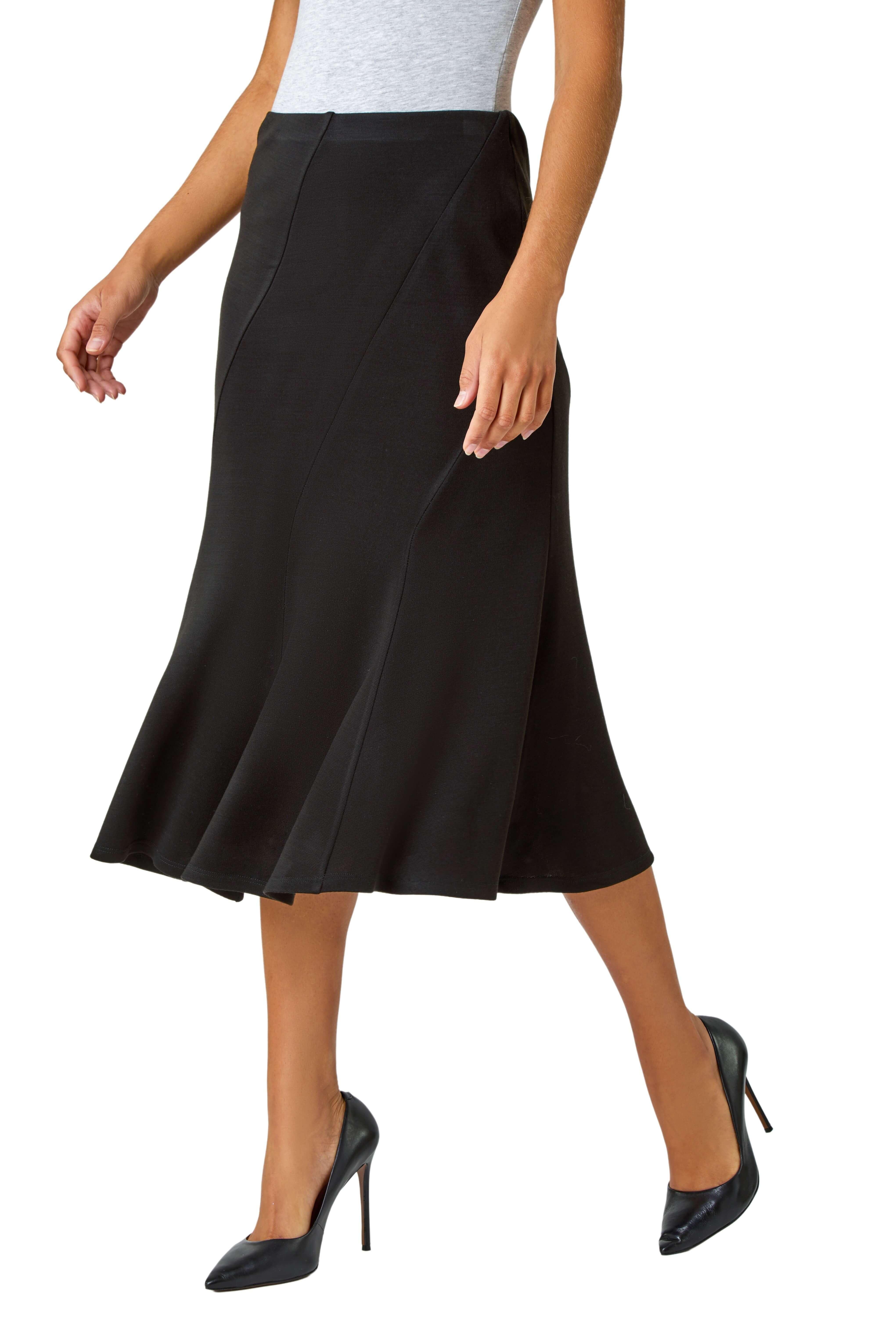 цена Расклешенная эластичная юбка миди со вставками Roman, черный