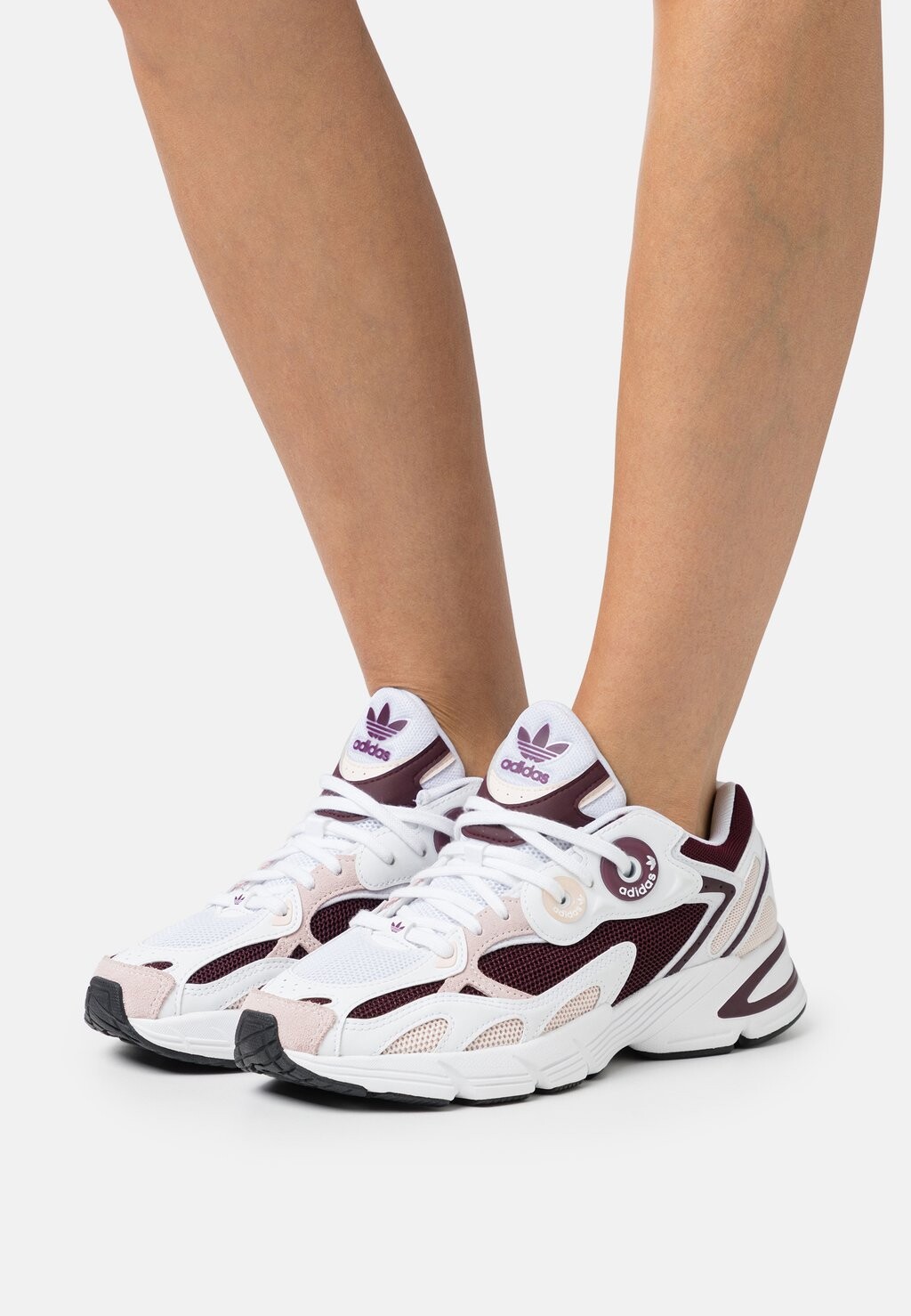 

Кроссовки adidas Originals АСТИР, цвет maroon/quartz/footwear white
