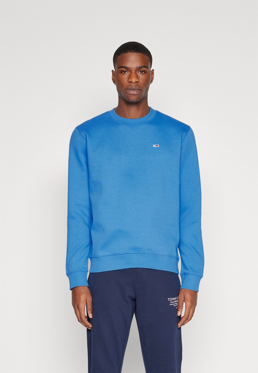 

Толстовка Regular Neck Tommy Jeans, цвет meridian blue