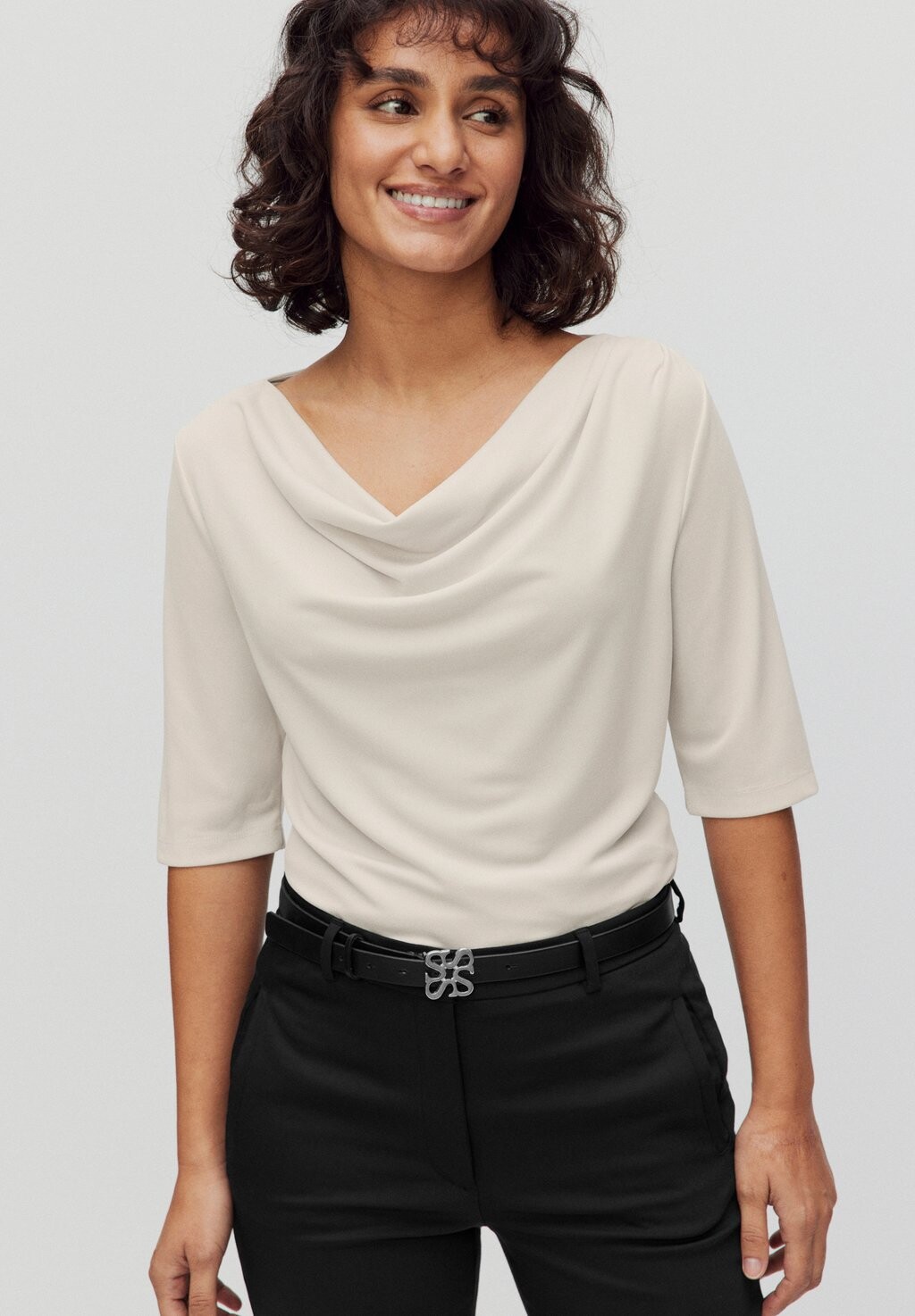 

Базовая футболка ISABELLE JERSEY DRAPED NECK STOCKH LM, цвет moonbeam