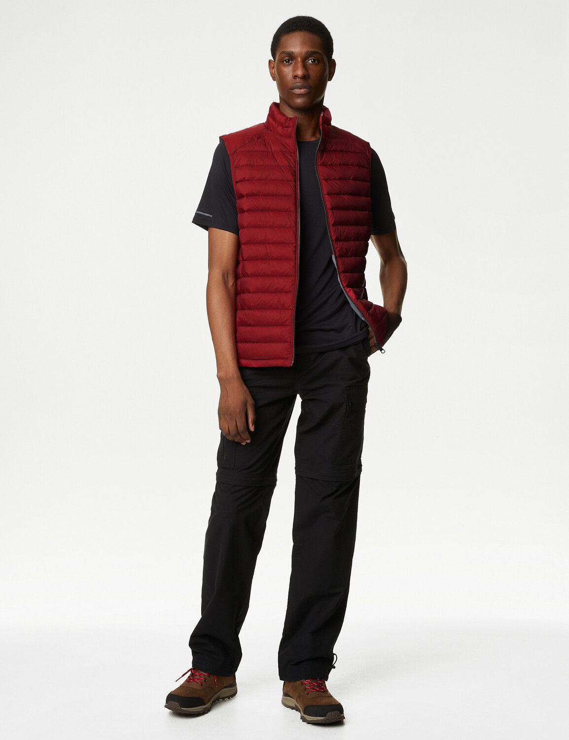 

Жилет с перьями и пухом и Stormwear Marks & Spencer, красный