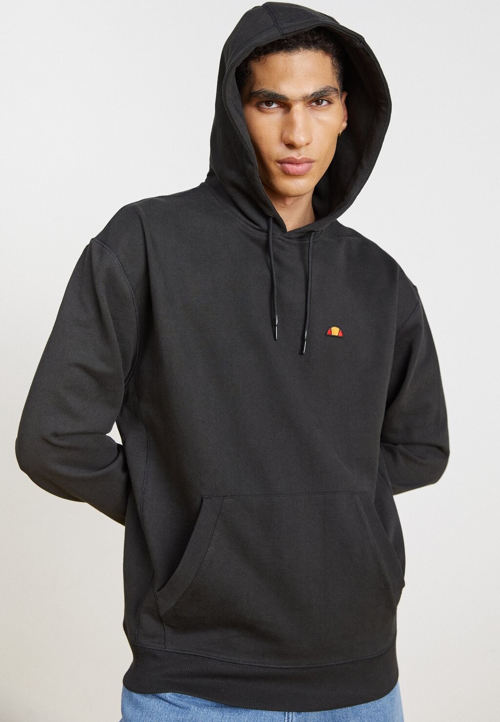 

Толстовка Ellesse CALDINE HOODY, черный