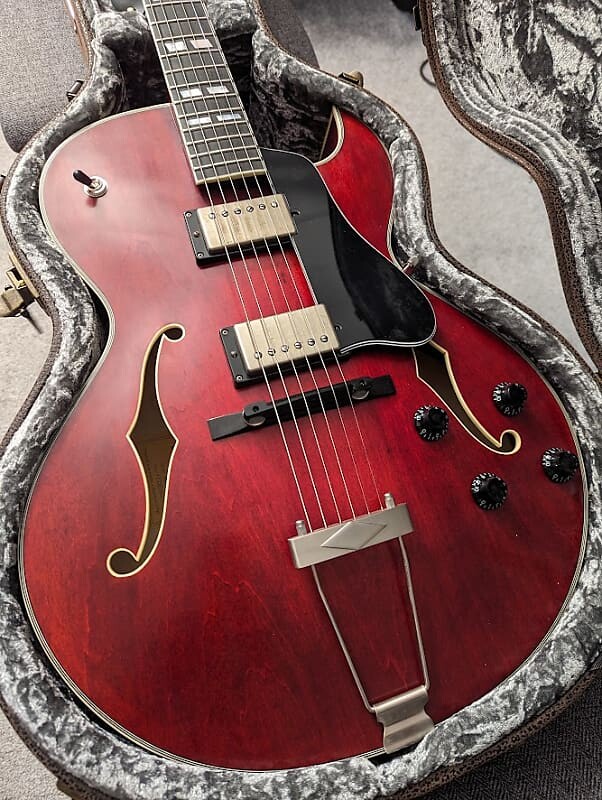 

Электрогитара Eastman T49D-V Antiqued Varnish Archtop Electric
