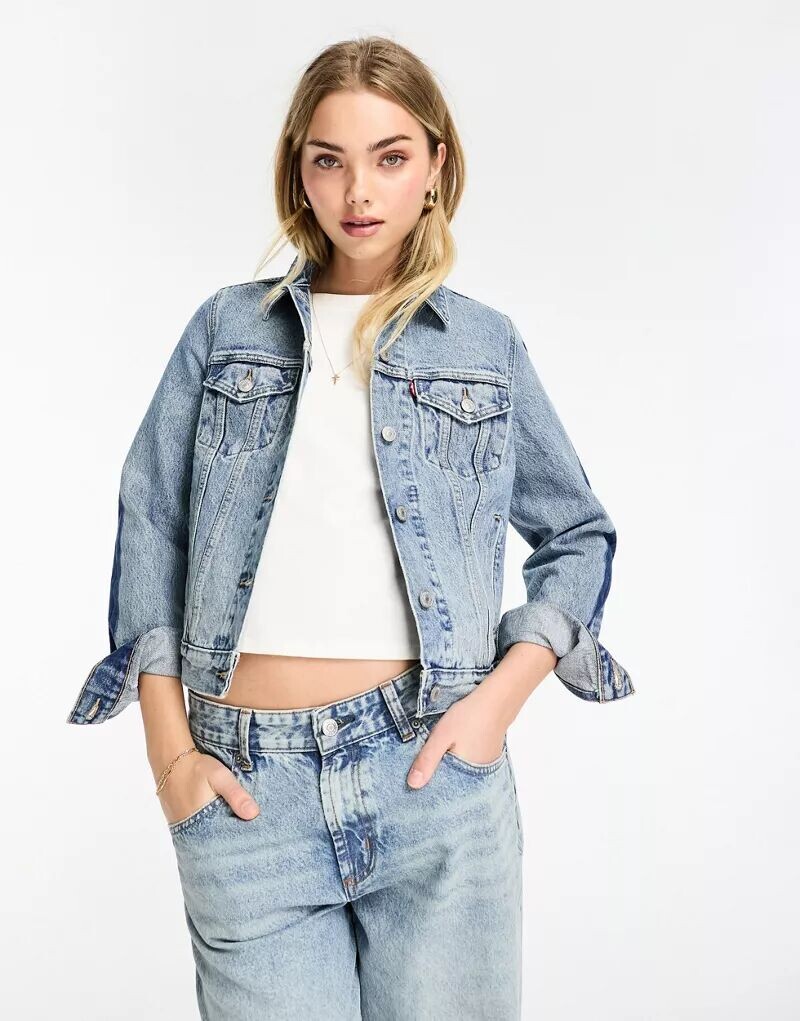

Голубая джинсовая куртка в стиле дальнобойщика Levi's Original с полосками по бокам