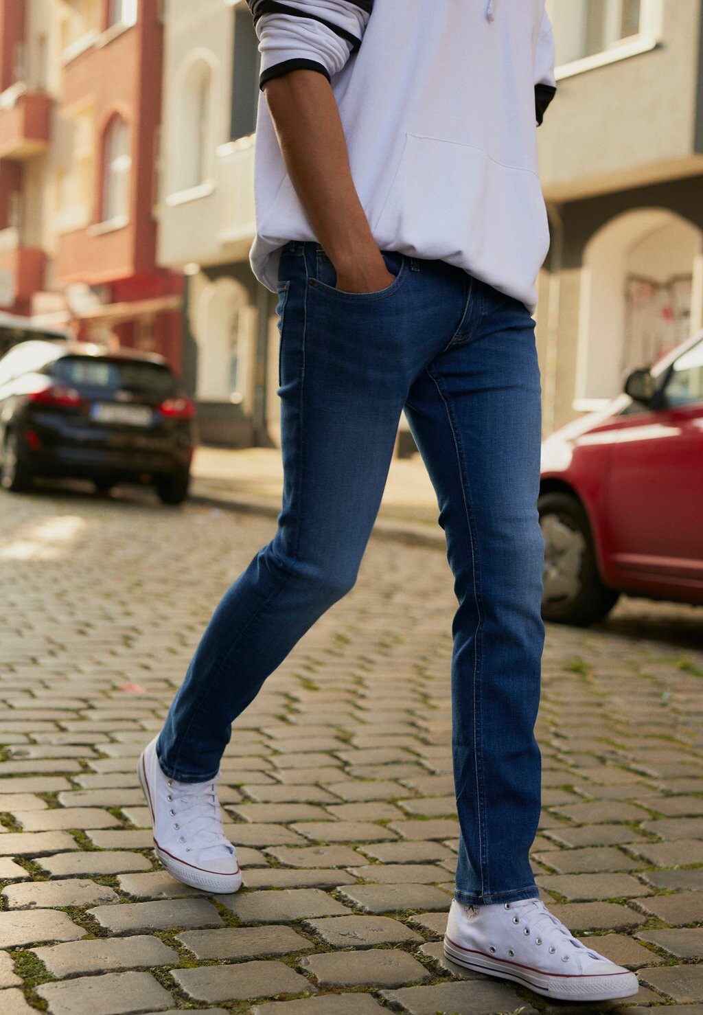 

Джинсы облегающего кроя Tommy Jeans