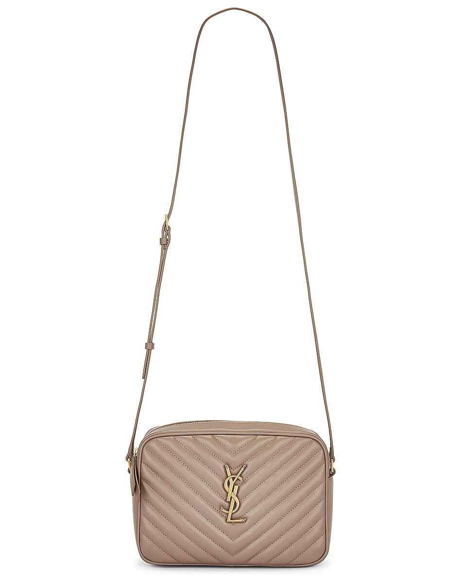 

Сумка кросс-боди Saint Laurent Medium Lou Camera, цвет Greyish Brown