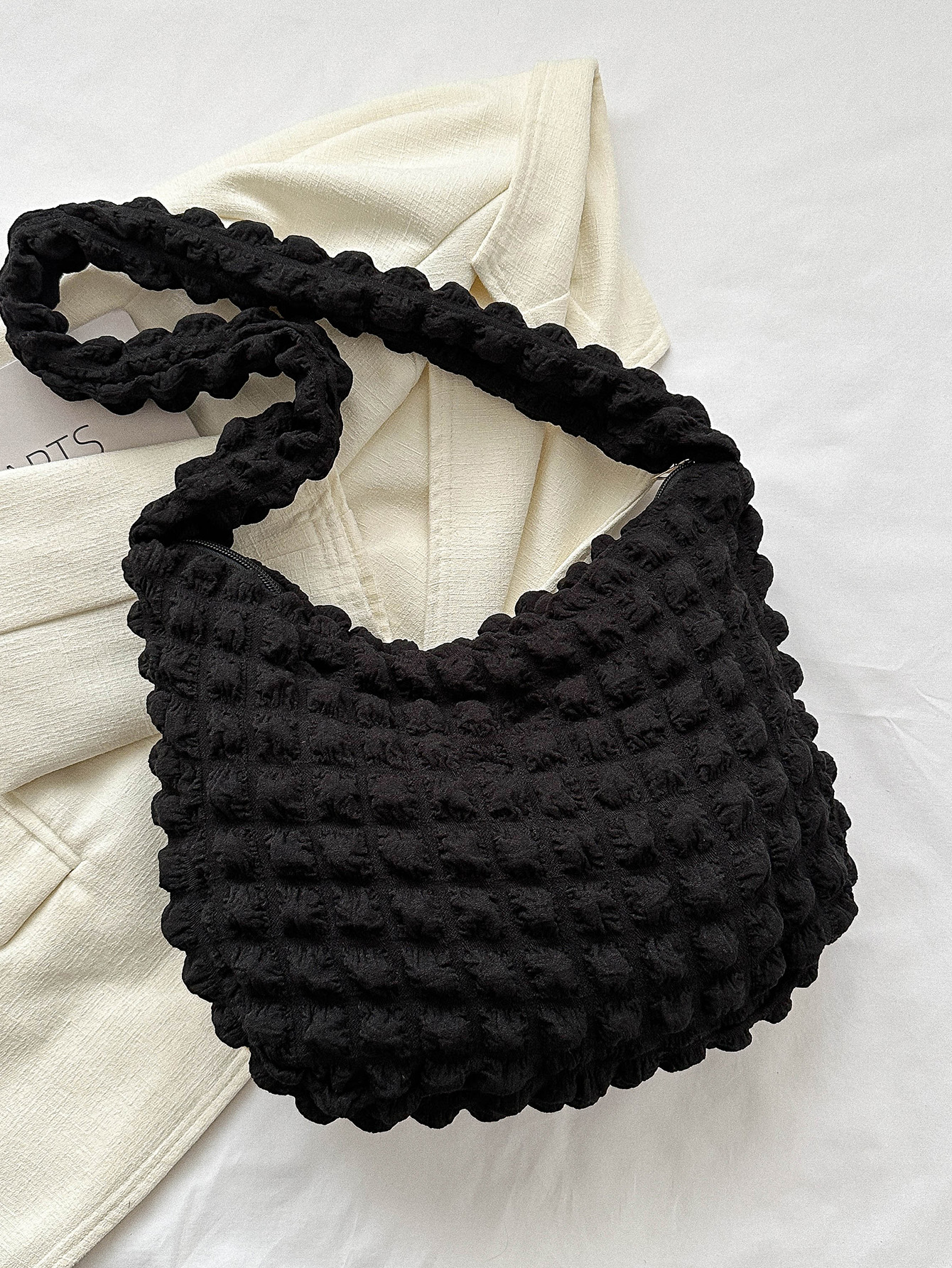 Модная однотонная сумка через плечо с пузырьковым облаком, черный
