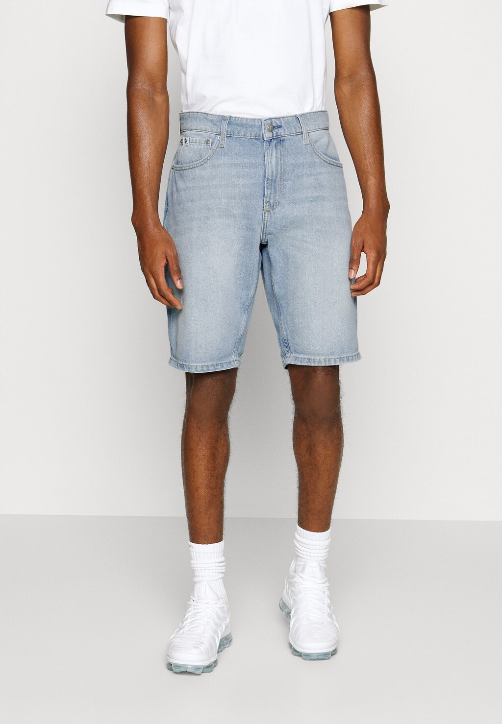 

Джинсовые шорты Calvin Klein Jeans
